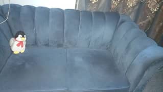 2 seater in new condition