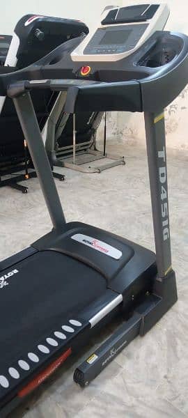 Royal fitness treadmill brand new condition 6