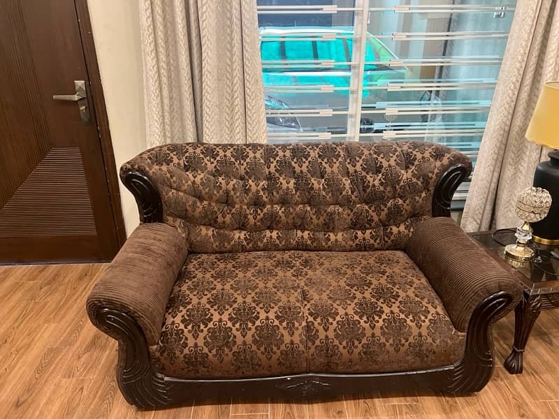 7 seater sofa - excellent condition 1