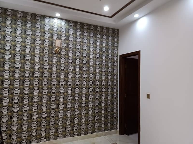 A Centrally Located Upper Portion Is Available For Rent In Lahore 5