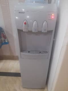 water dispenser  3 tap good condition