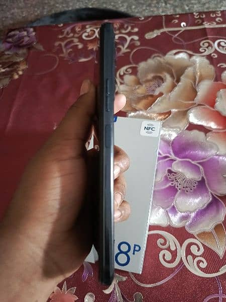 Tecno Camon 18 P 8/128Gb used condition 9/10 5