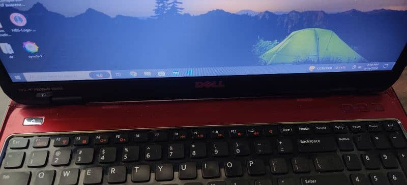 DELL INSPIRON N5110 - i5 2nd Gen 6