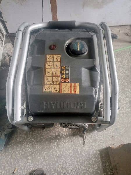 HYUNDAI 6.5 kw (HGS 7250) urgent sale only six month used good condi 2