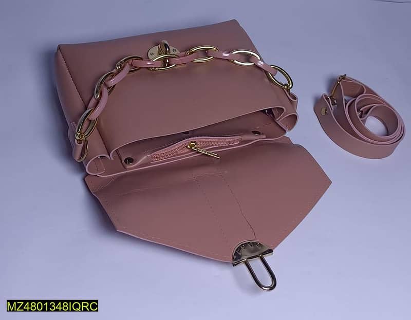 women's stylish chunky chain purse with fur 1