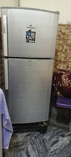 Dowlance fridge used 0
