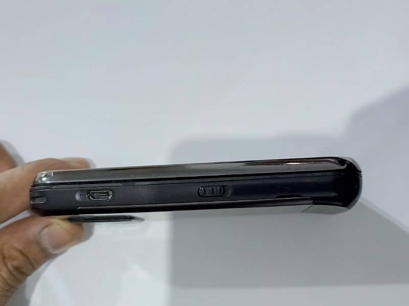 Nokia N97 Mini 6