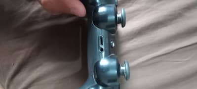 playstation 4 controller with trackpad . 0