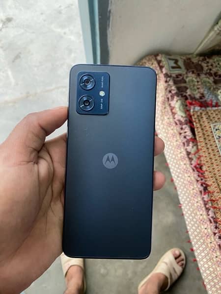 Motorola 5g phone brand new 8 months warranty 0