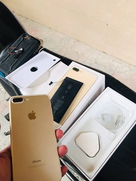 iPhone 7 plus PTA approved complete box. 1