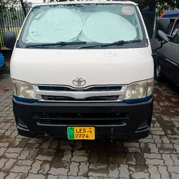 Toyota Hiace bxa 5