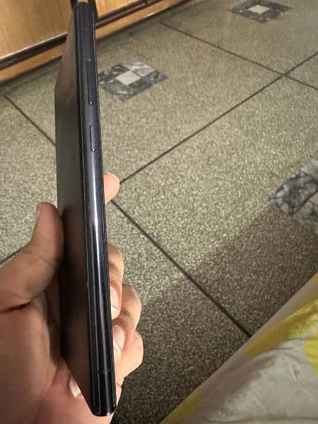 Samsung Galaxy S22 Ultra 12/512 Dual Physical Sim 100% Genuine 2