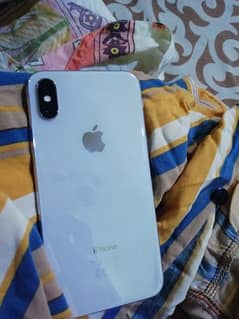 10/10 condition iphone X factory unlock with original box ,water pack