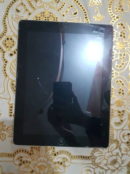 Apple i pad 3  9/10 condition for sale in only 12000 thousand 6