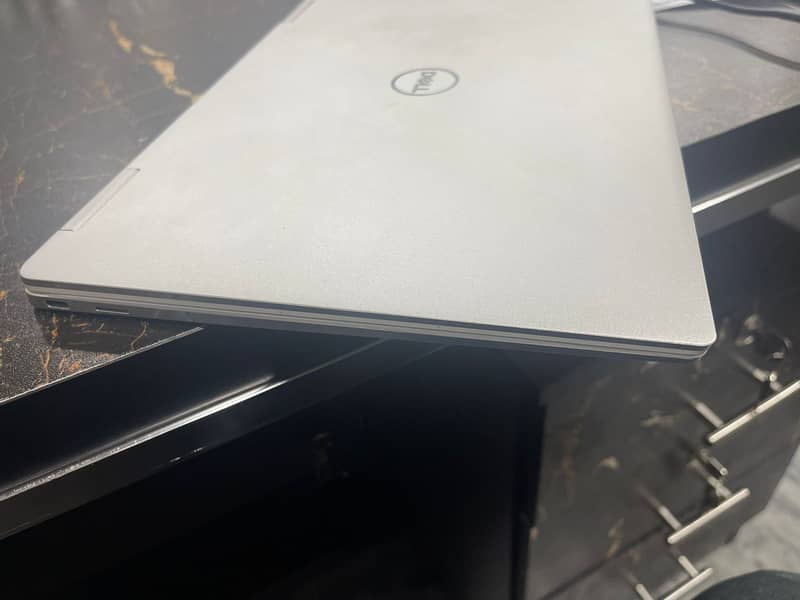 Dell Xps 7390 2 in 1 16GB Ram 7
