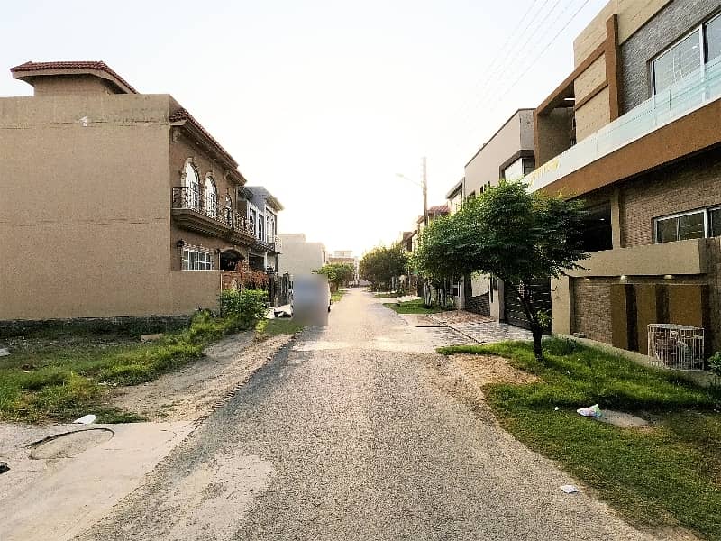 5 Marla House Is Available For Sale In Dha Rahbar 23