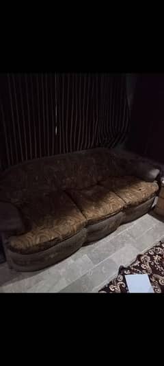 5 sitter sofa urgent for sale