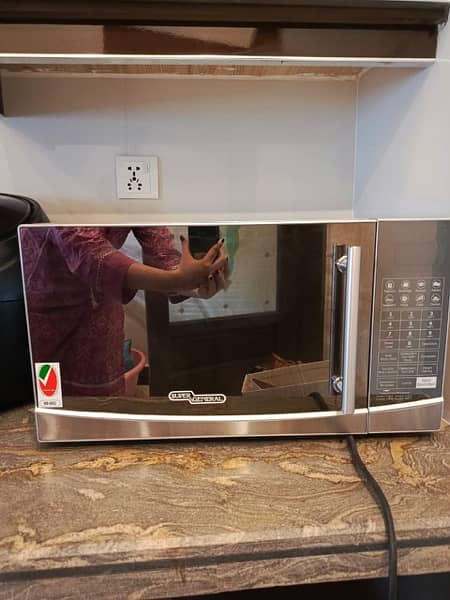 Microwave Ovean 4