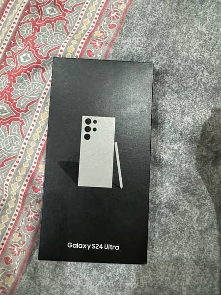 Samsung S24 ultra 12/256gb  natural colour dual sim full box 2
