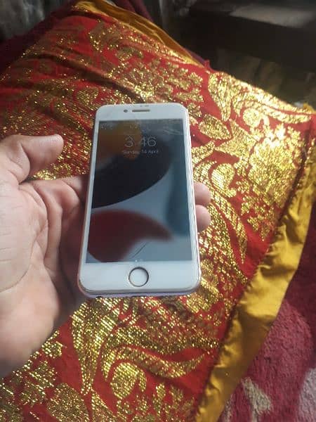 i phone 6s 16gb ptaproved pannel skretch Batery chaned phone namber 6