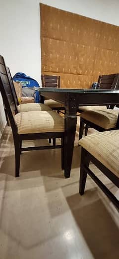 Designer Dinning Table With 6 Chairs 0