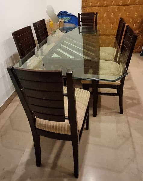 Designer Dinning Table With 6 Chairs 2