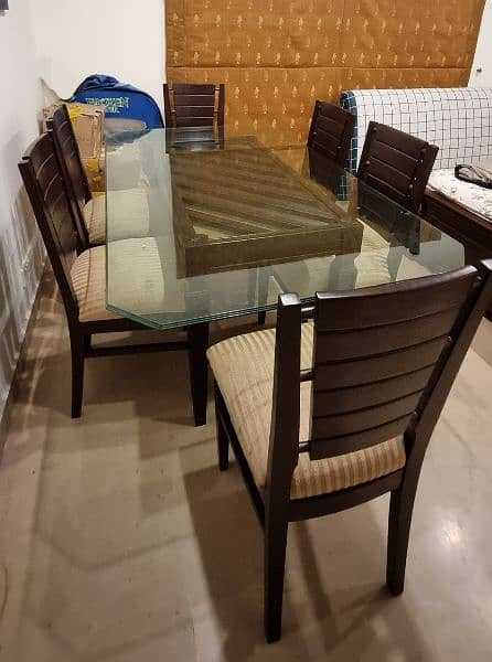 Designer Dinning Table With 6 Chairs 4