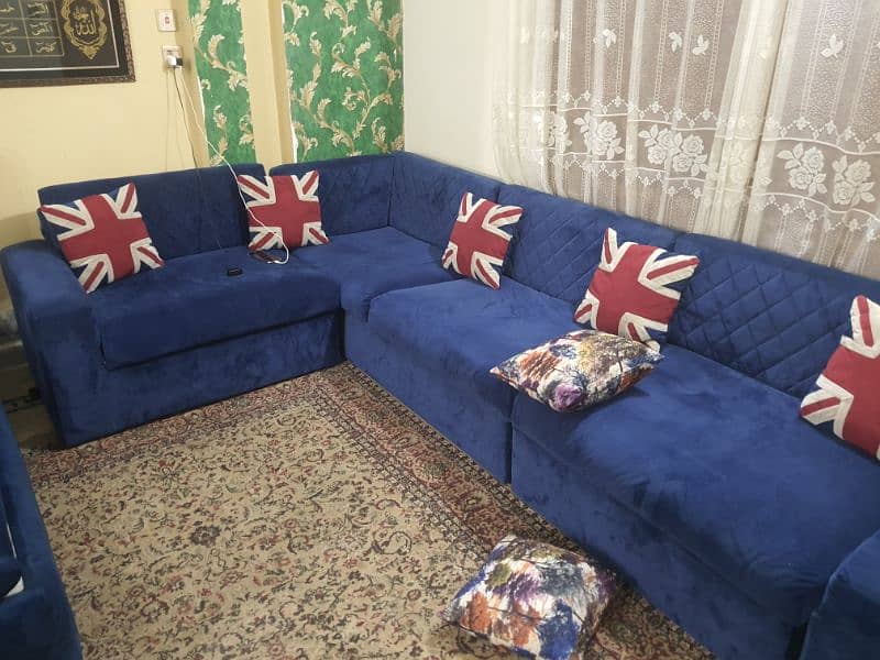 L shap sofa set with 5 cousion 1