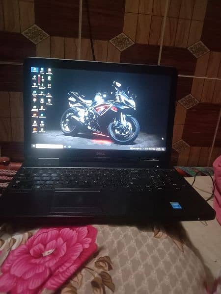 this is i5 4th gen and 8gb ram 500gb hard disk in suitable price 1