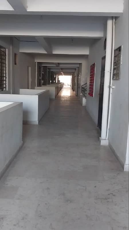 3 bed d d for rent in Shaz Residency Gulzare Hijri Scheme 33 0
