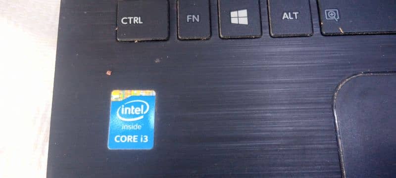 i selling my 2nd hand laptop 1