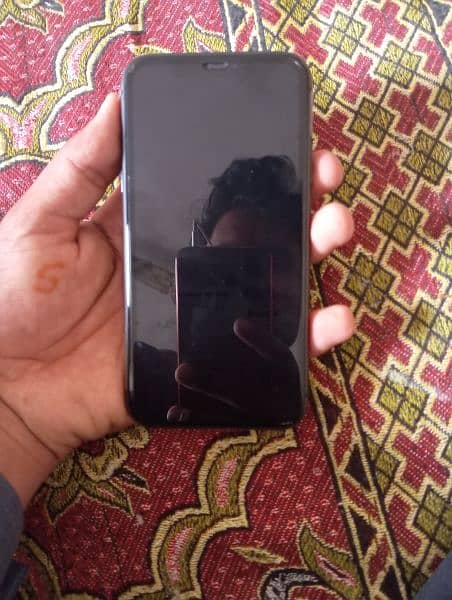 iPhone 11 with box and charger 64 GB 10by10 under warranty 4