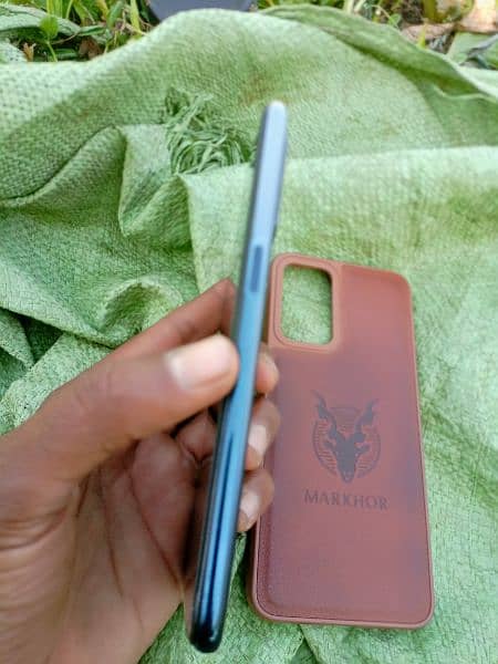 one plus n200 non pta 4ram 64 GB for sale 3