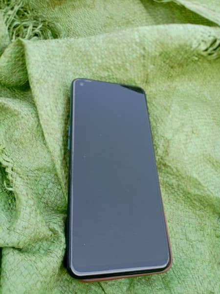 one plus n200 non pta 4ram 64 GB for sale 5