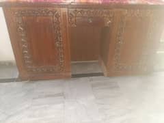 Dressing table without mirror for sale