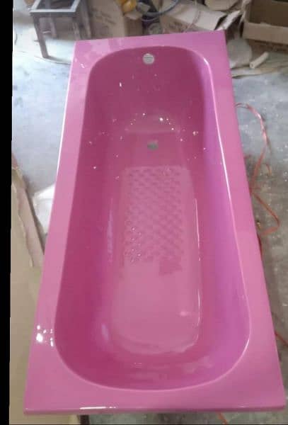 Fiber And Arylic Bath Tub 0