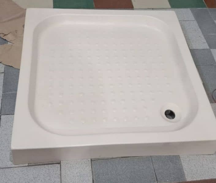 Fiber And Arylic Bath Tub 3