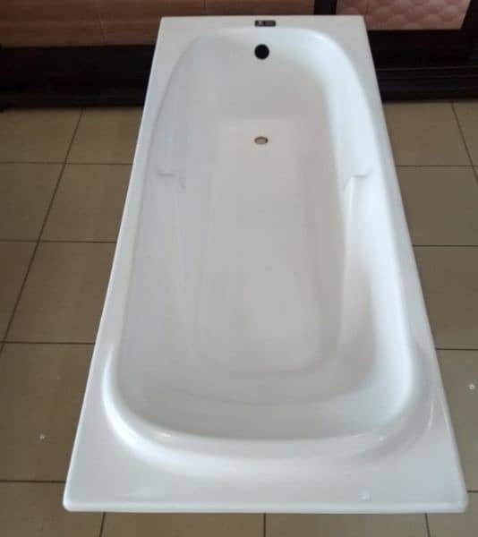 Fiber And Arylic Bath Tub 8