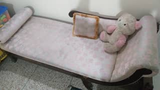 1 Side Curved Elegant,Wooden Brown / Pink Fabric Queen Size Sofa