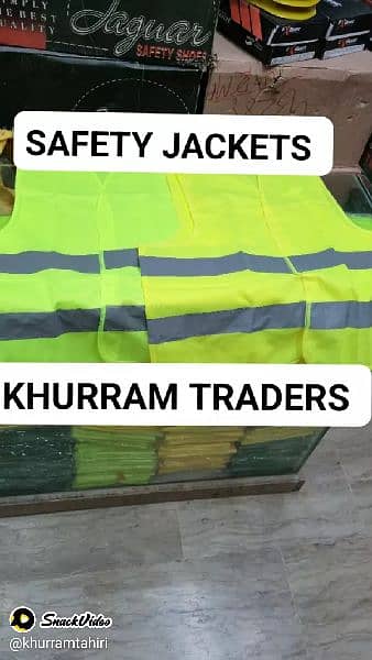 Safety Vest / safety Jackets Reflective Strips Vest 120GMS 18