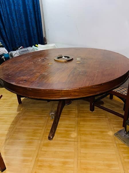 Dinning table old 0