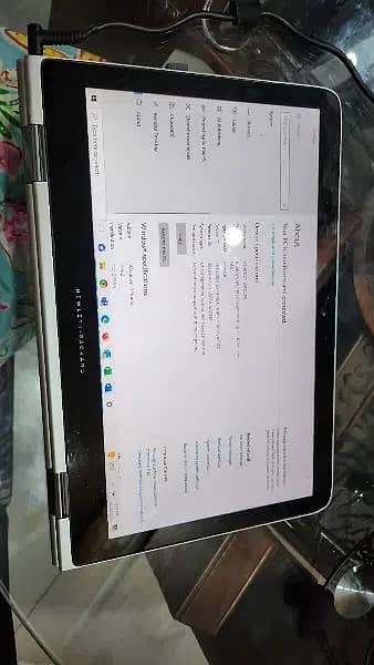 HP spectre core i7 6th generation, 8GB Ram , 256 hard drive 2