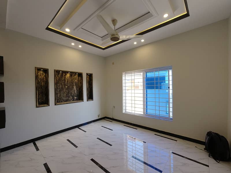 Best Options For House Is Available For Sale In Bahria Town Phase 8 - Safari Valley 2