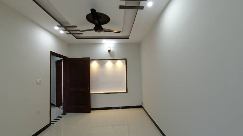 A Perfect House Awaits You In Bahria Town Phase 8 - Ali Block Rawalpindi 14