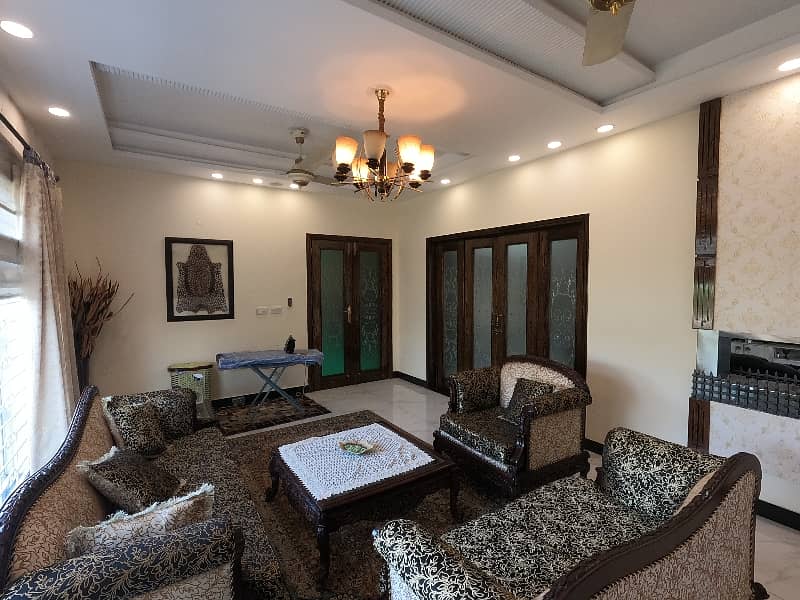 24 Marla House Is Available For Sale In Bahria Town Takbeer Block Lahore 7