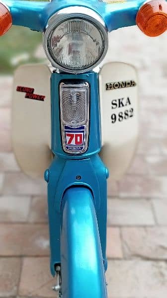 Honda c50 1979 11
