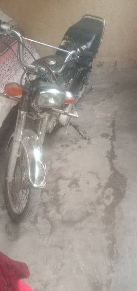 Yamaha dhoom 70 cc .   unregistered complete file 1