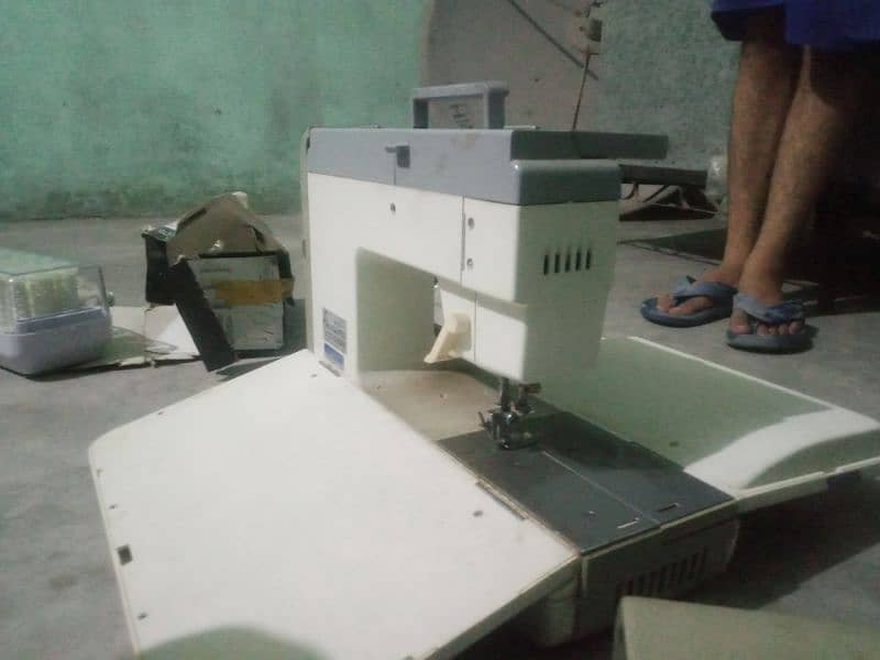 Sewing machine silai Machine from japan 3