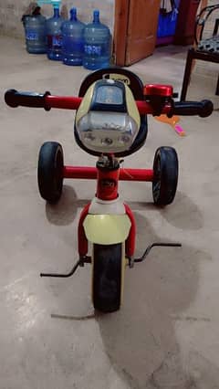 3 wheels cycle in good condition