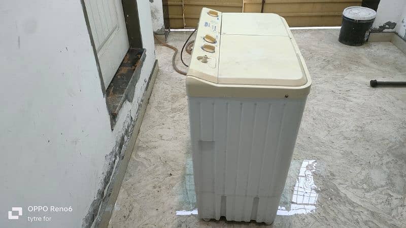 7.5 KG semi automatic haier washing+ dryer machine 5